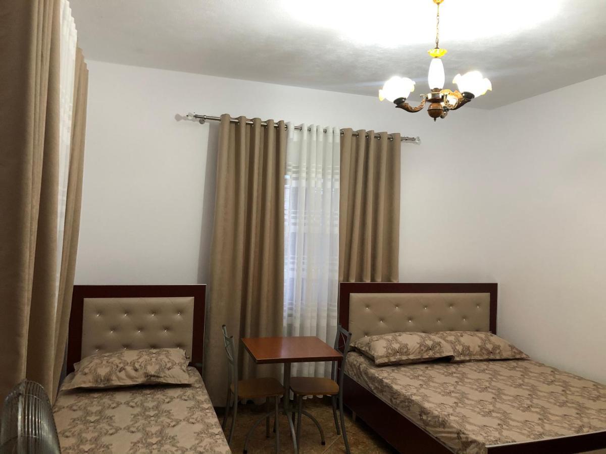 Guest House Murati Дуррес Экстерьер фото